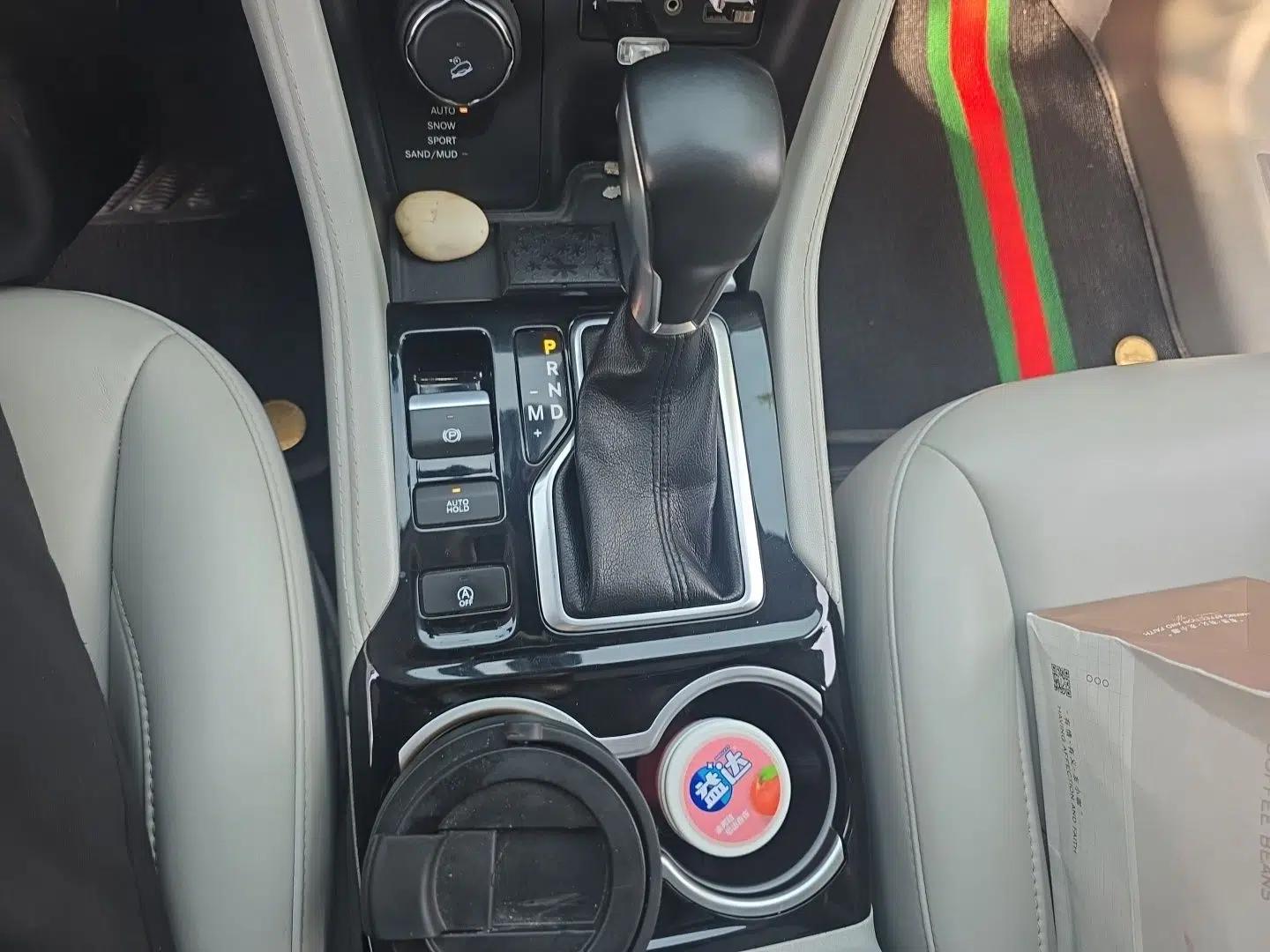 Jeep Grand Commander 2018 2.0T Four-Wheel Drive Premium Navigation Version China V — миниатюра 15