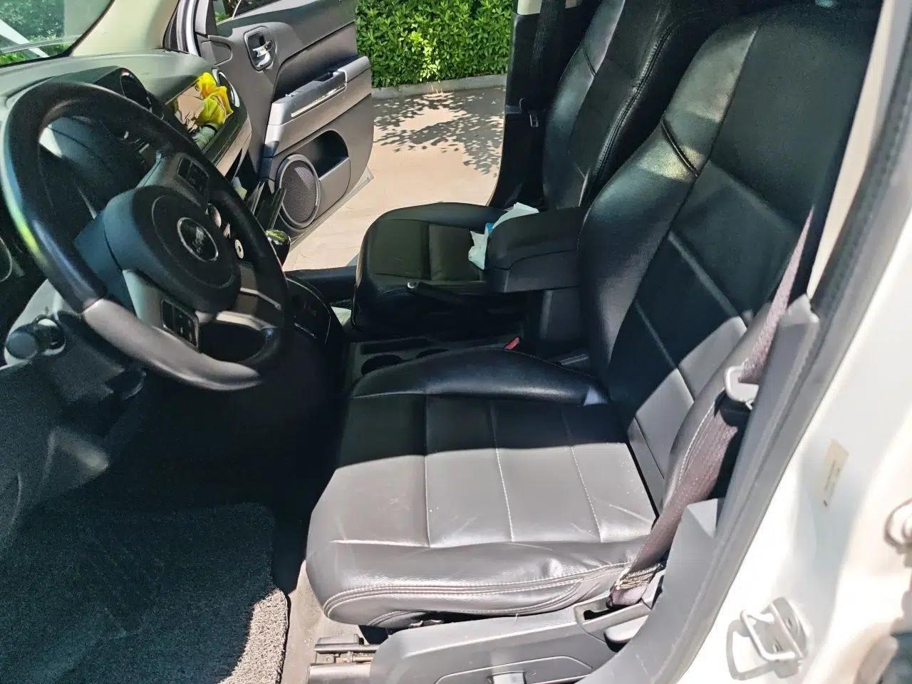 Jeep Patriot 2014 2.4L Luxury Navigation Edition — миниатюра 16