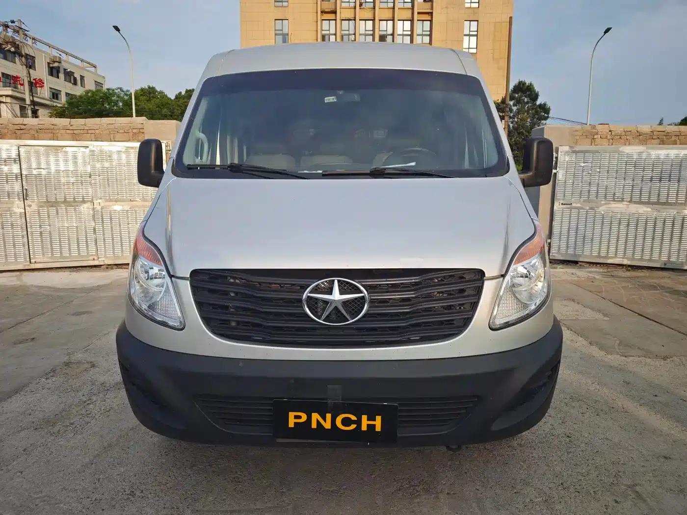Starlight 2019 1.9T Short Wheelbase Multipurpose Passenger Vehicle — миниатюра 2