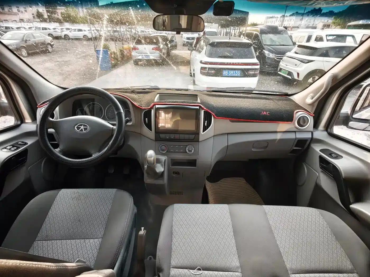 Starlight 2019 1.9T Short Wheelbase Multipurpose Passenger Vehicle — миниатюра 6