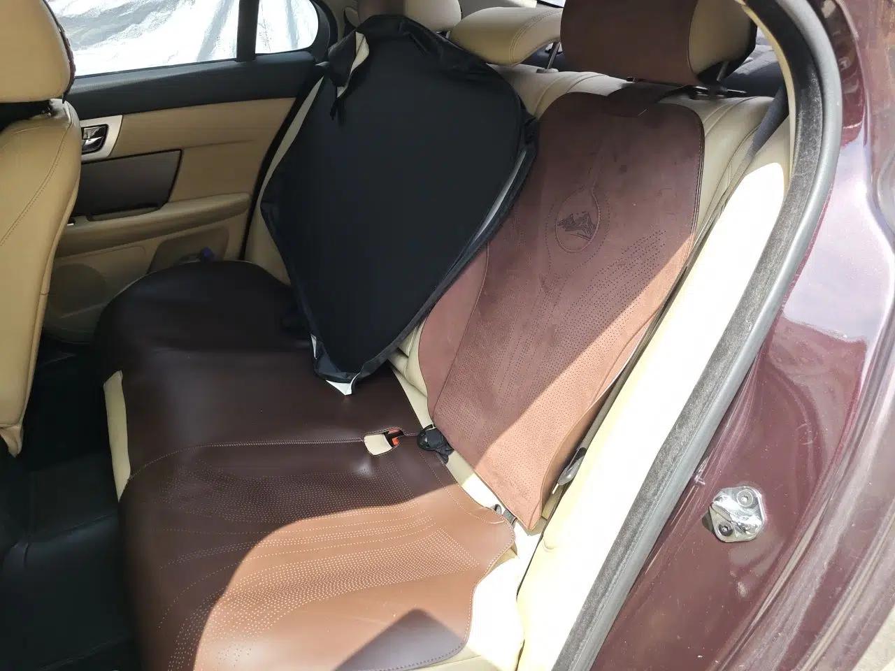 Jaguar XF 2013 XF 2.0T Luxury Edition — миниатюра 18