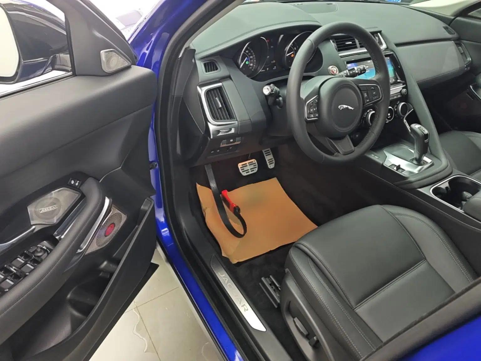 Jaguar E-PACE 2018 P250 S China VI — миниатюра 18