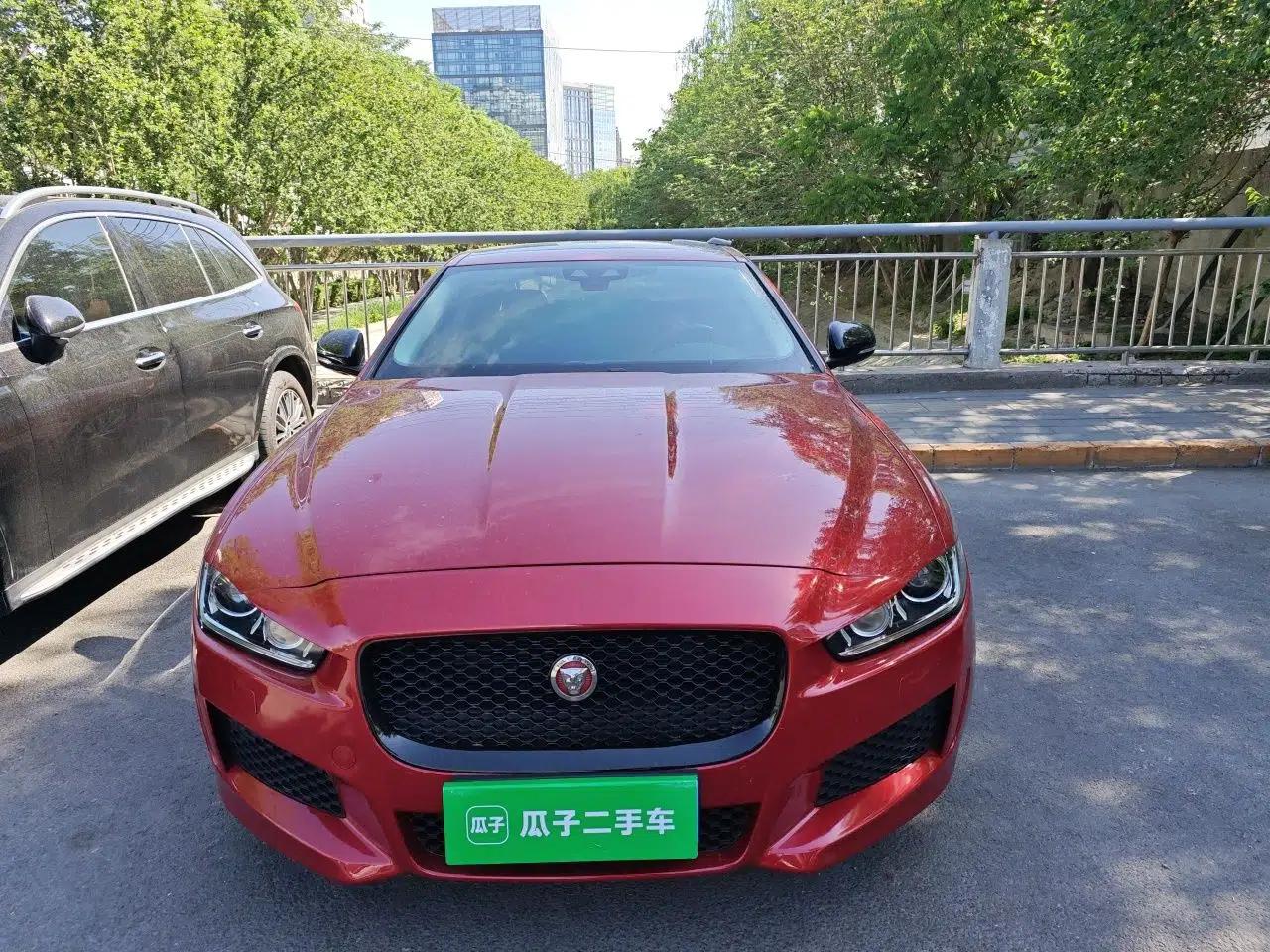 Jaguar XE 2019 2.0T 300 PS All-Wheel-Drive Landmark Edition — миниатюра 2