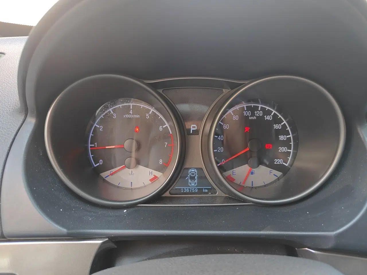 Geely Auto GX7 2014 2.4L Automatic Prestige Edition — миниатюра 12
