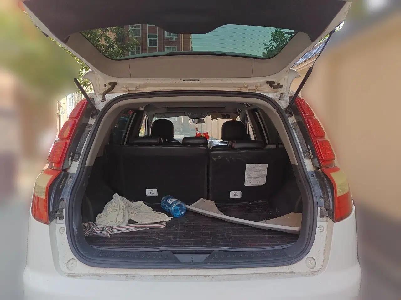 Geely Auto GX7 2014 2.4L Automatic Prestige Edition — миниатюра 20