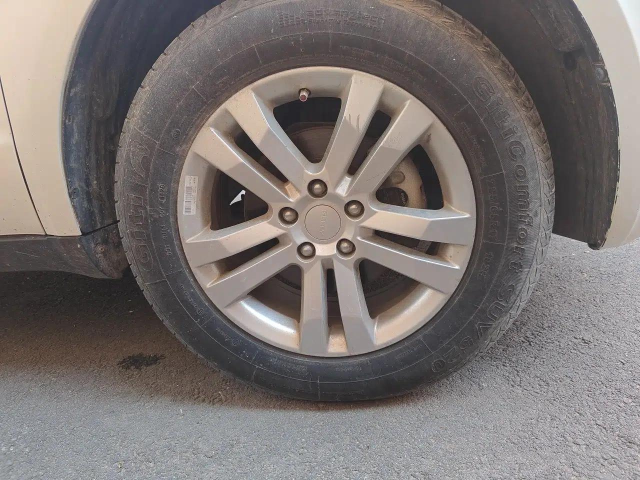 Geely Auto GX7 2014 2.4L Automatic Prestige Edition — миниатюра 8