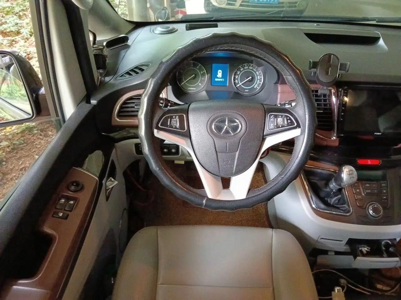JAC Group Refine M5 2016 2.0T Gasoline Manual Business Edition — миниатюра 11
