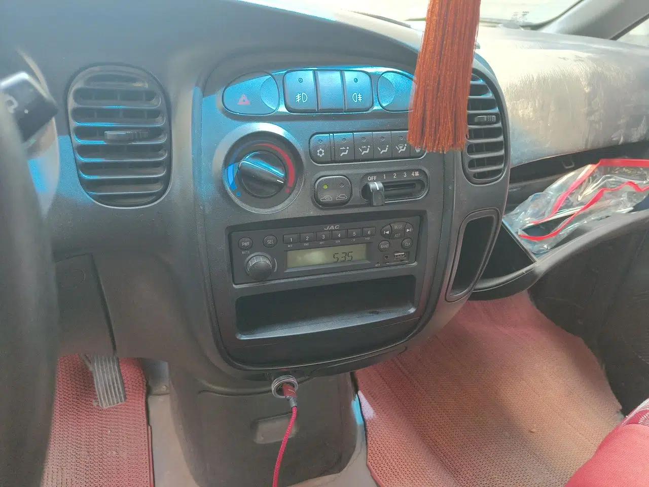 JAC Group Refine 2011 2.0L Shuttle Gasoline Comfort Edition HFC4GA3 — миниатюра 14