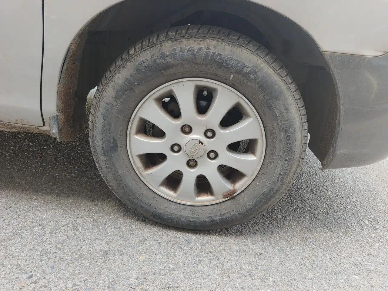 JAC Group Refine 2011 2.0L Shuttle Gasoline Comfort Edition HFC4GA3 — миниатюра 8