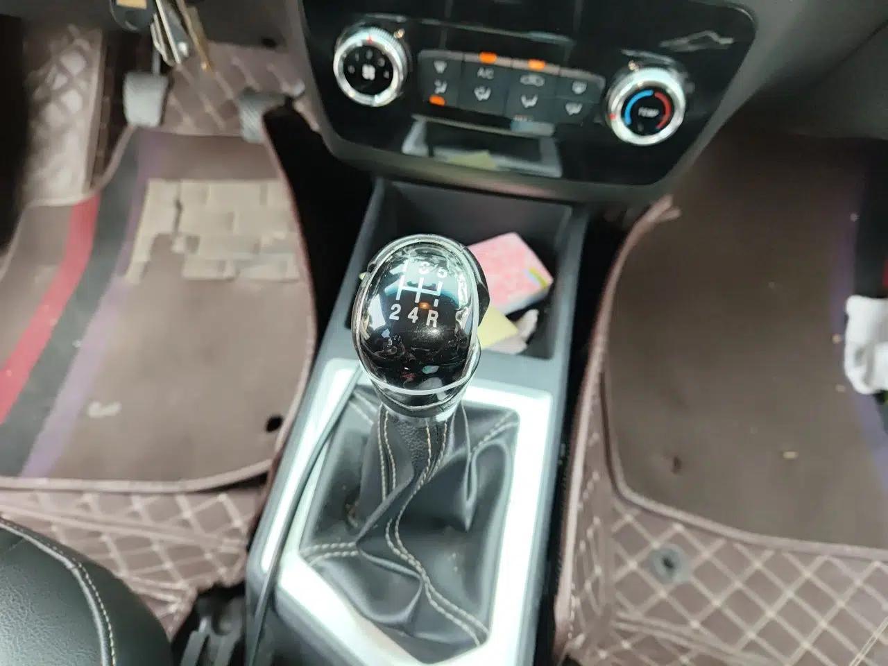 JAC Group Refine S2 2015 1.5L Manual Luxury Smart Model — миниатюра 15