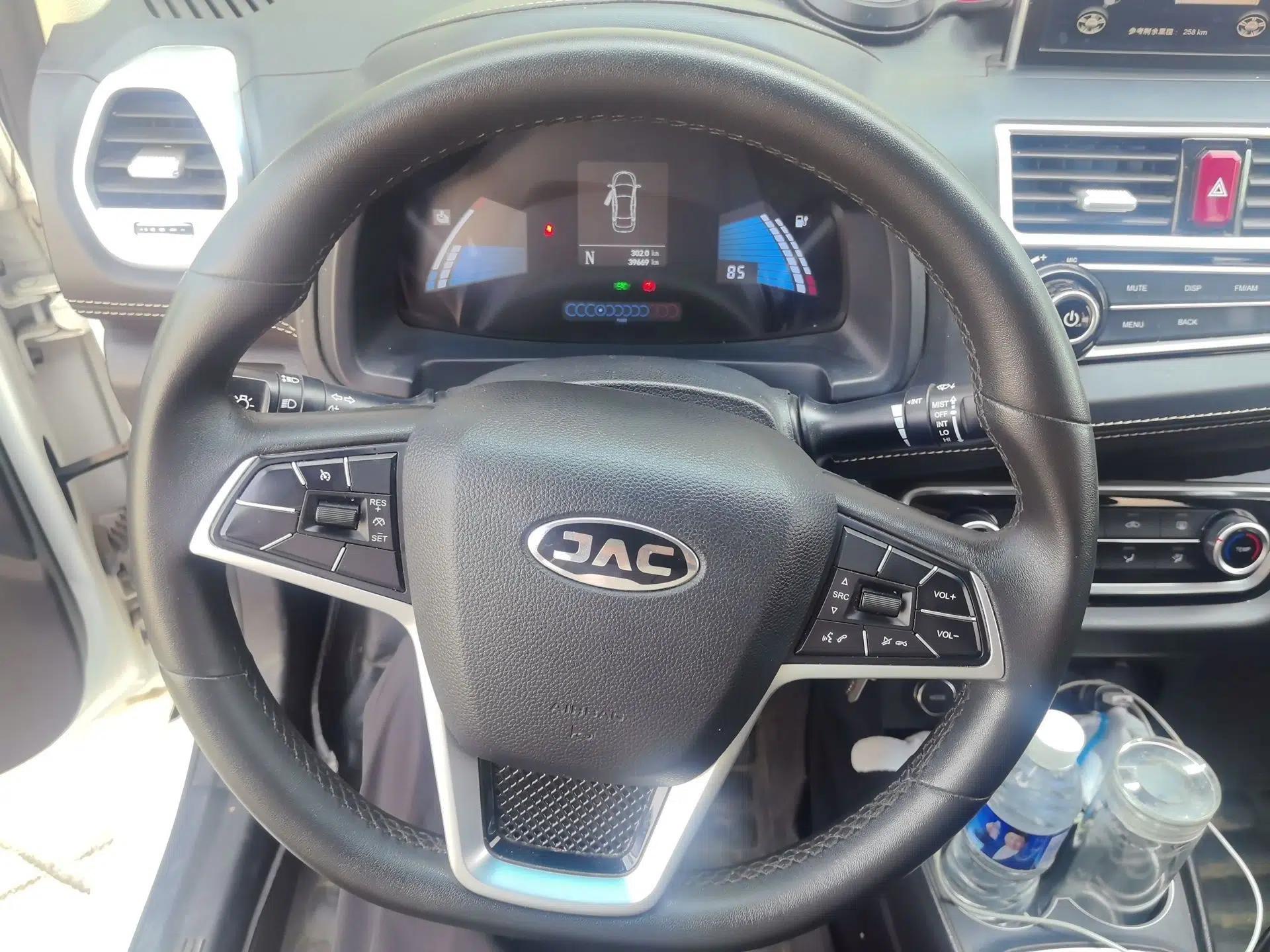 JAC Group iEV6E 2019 Sports Edition iEV6E Deluxe Smart Version with Premium Features — миниатюра 11