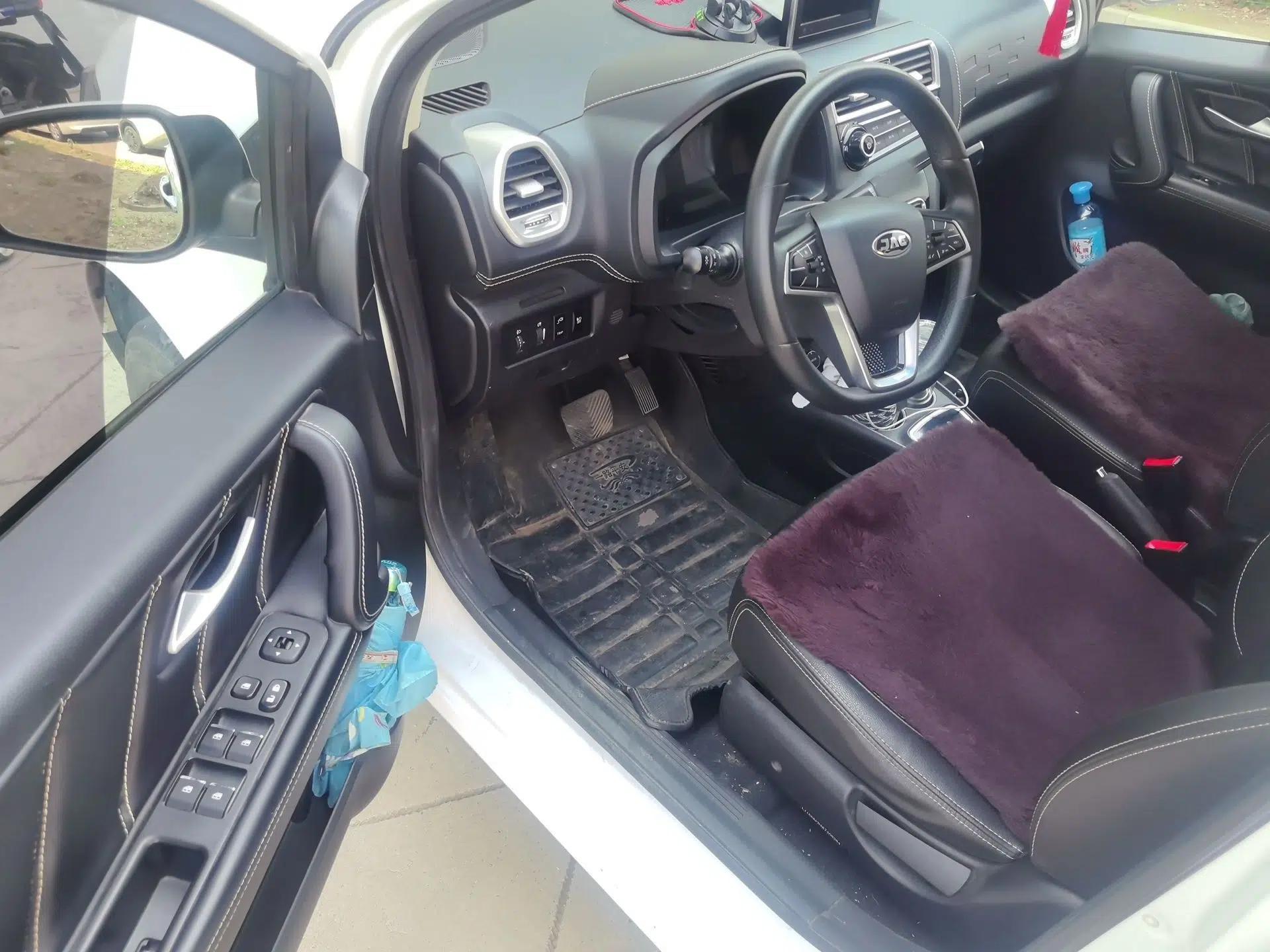 JAC Group iEV6E 2019 Sports Edition iEV6E Deluxe Smart Version with Premium Features — миниатюра 17