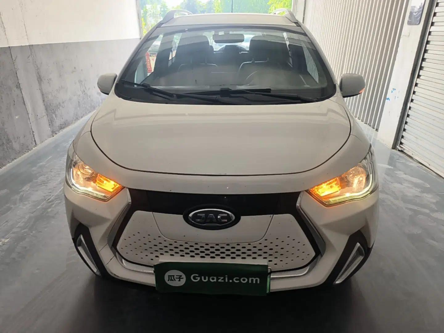 JAC Group iEV6E 2018 Sport Edition iEV6E Luxury Smart Enjoyment Version — миниатюра 2