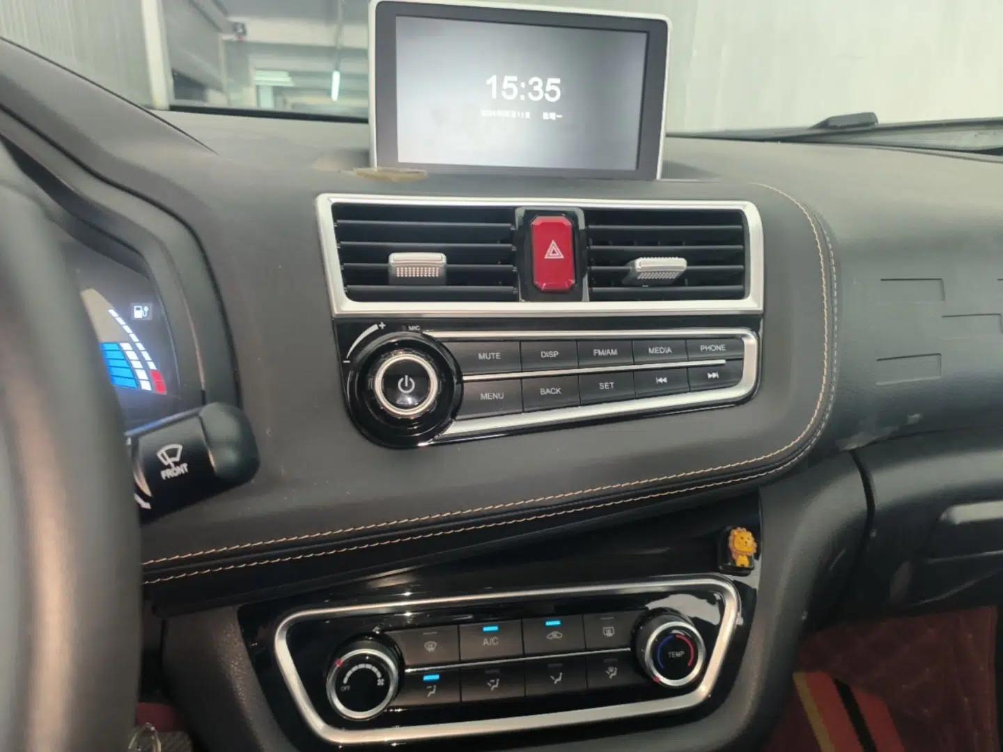 JAC Group iEV6E 2018 Sport Edition iEV6E Luxury Smart Enjoyment Version — миниатюра 16