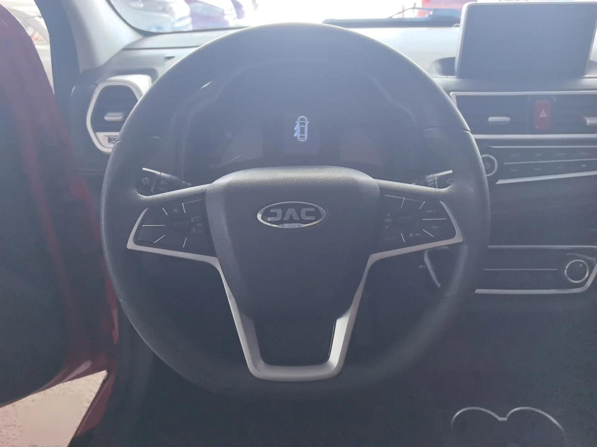 JAC Group iEV6E 2019 Youth Edition iEV6E Luxury Model — миниатюра 12