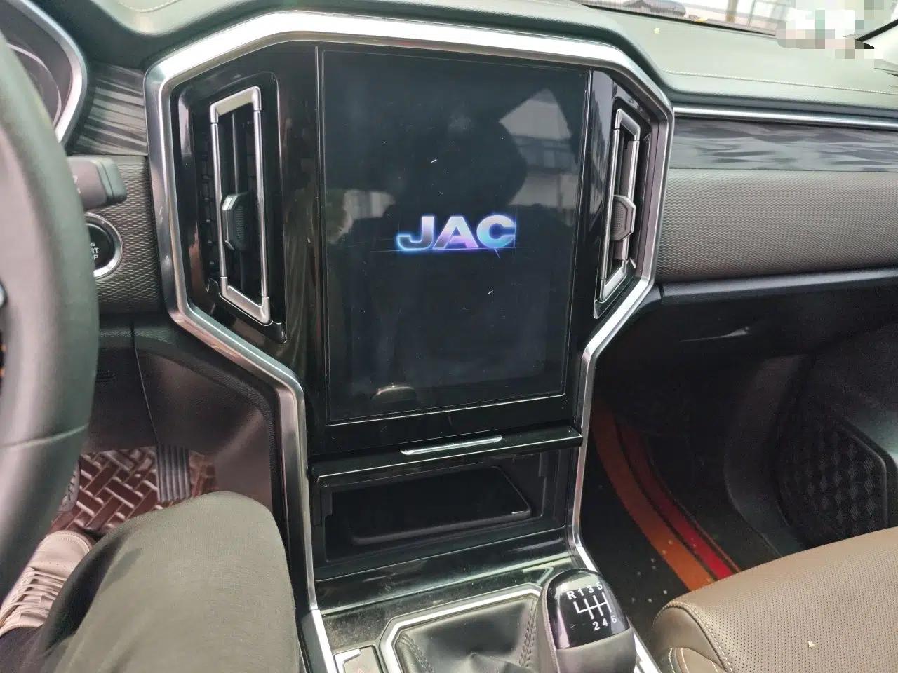 JAC Group Hantoo 2021 2.0T Commercial Version Manual Diesel Two-Wheel Drive Elite Large Double Cabin HFC4DB2-2E — миниатюра 14