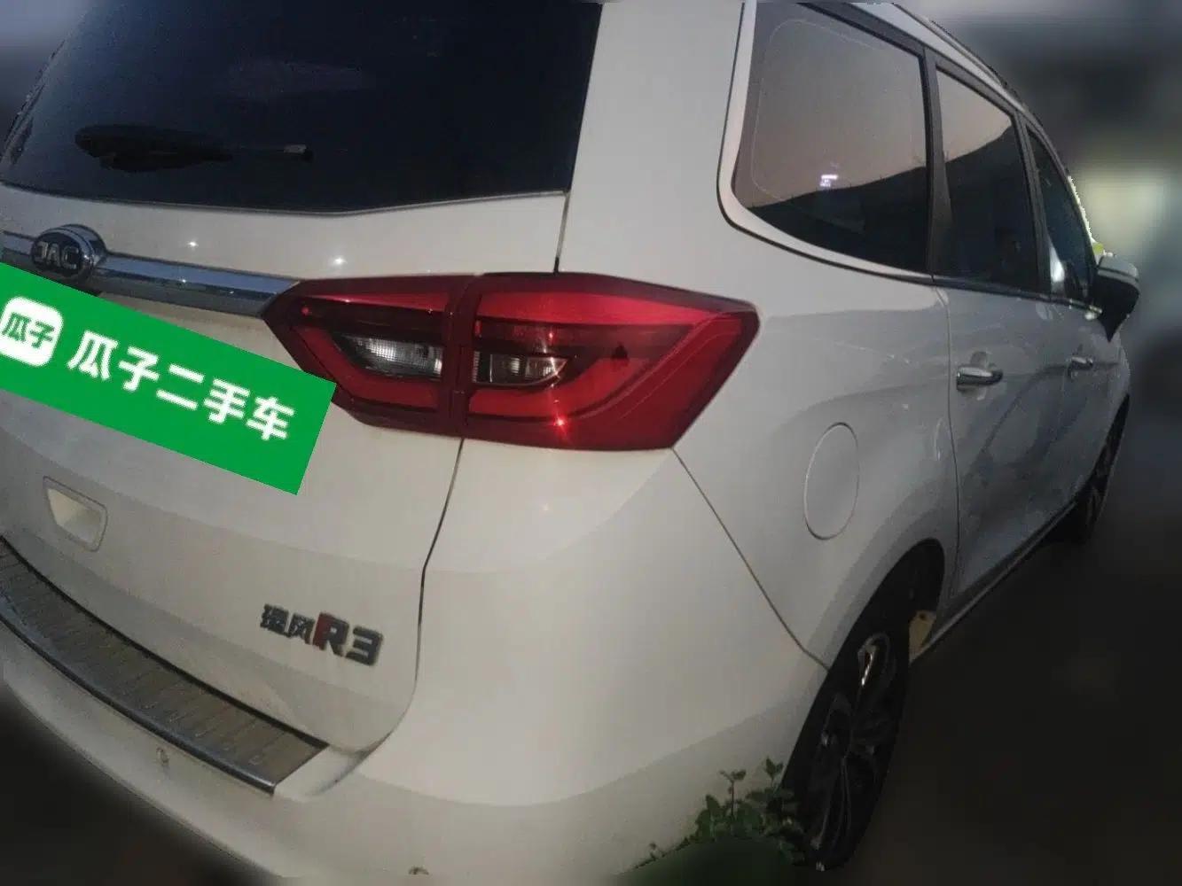 JAC Group Refine R3 2018 1.6L Manual Luxury Model — миниатюра 4