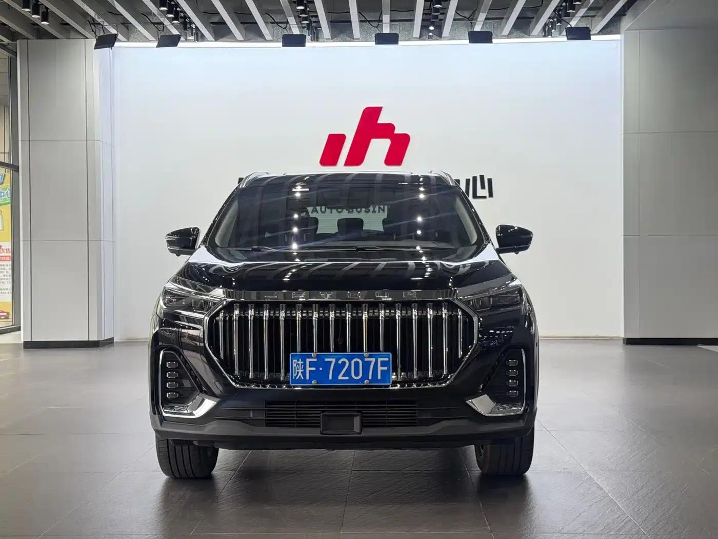 Jetour X90 PLUS 2024 1.6TD DCT Family Fun Edition 7-Seater — миниатюра 2