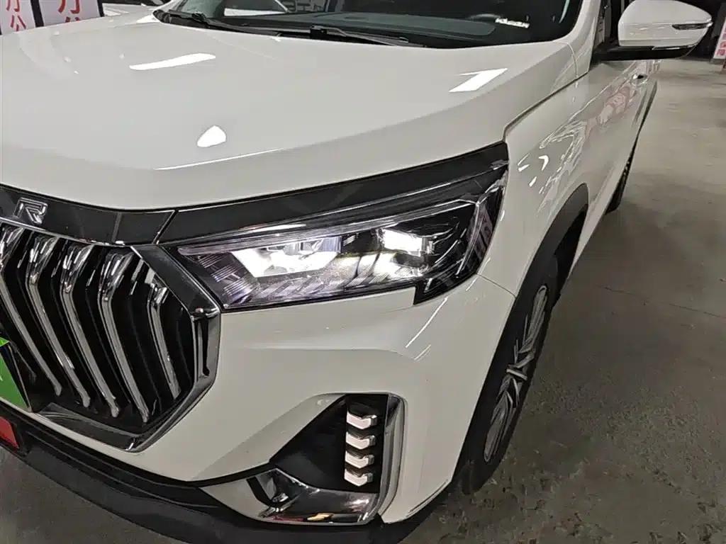 Jetour X90 PLUS 2024 1.6TD DCT Family Fun Edition 7-Seater — миниатюра 24