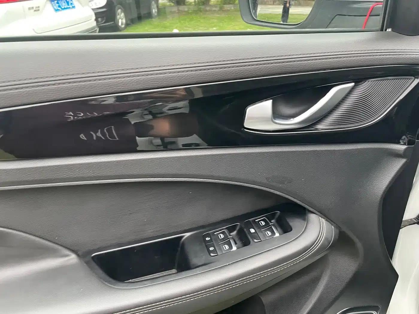 Jetour X90 2019 1.5T DCT Smart Edition 6-seater National VI Emission Standard — миниатюра 15