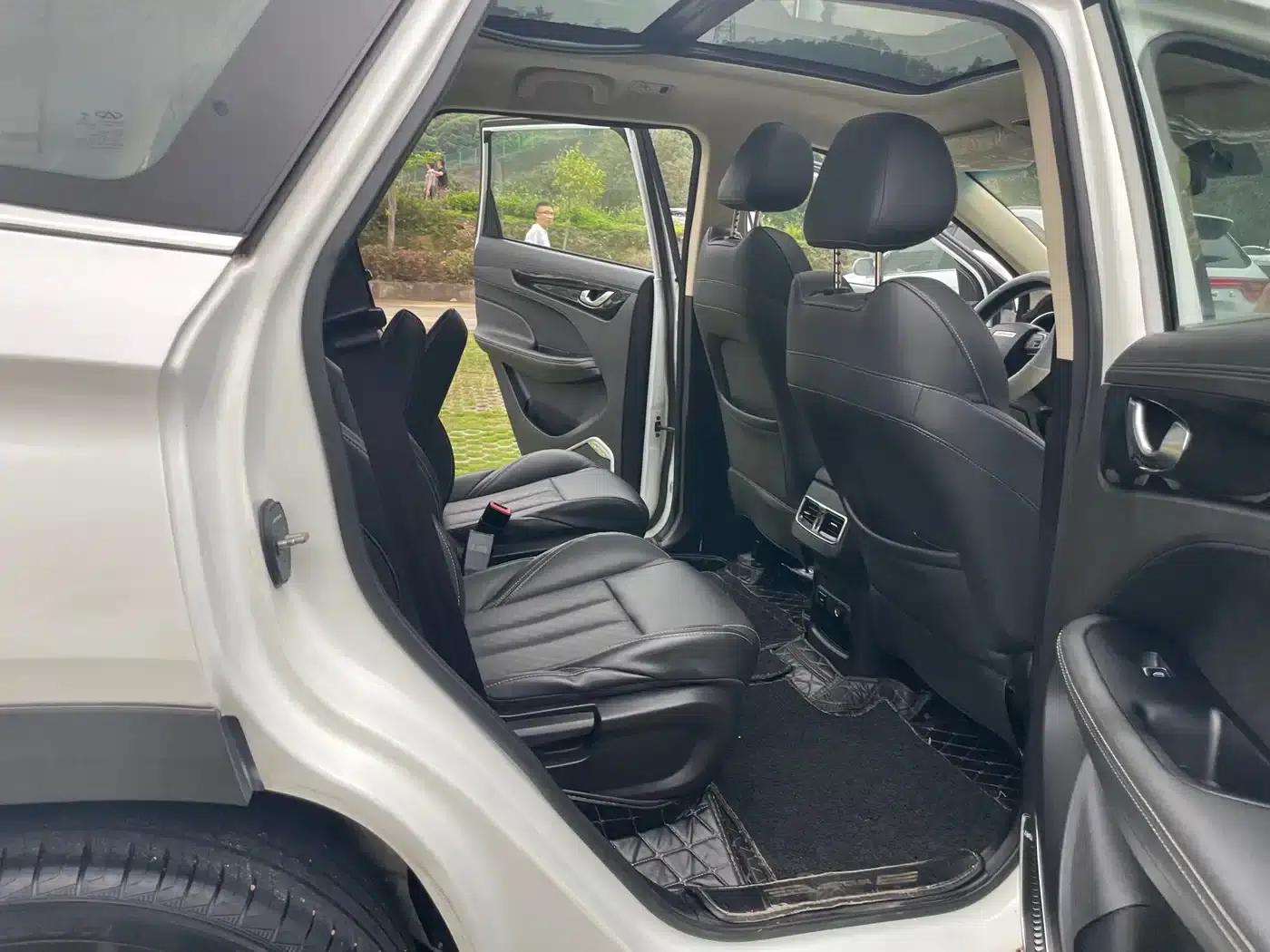 Jetour X90 2019 1.5T DCT Smart Edition 6-seater National VI Emission Standard — миниатюра 6