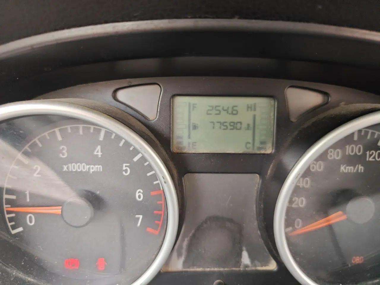 Jinbei Zhishang S30 2015 1.5L Manual Elite Model — миниатюра 13