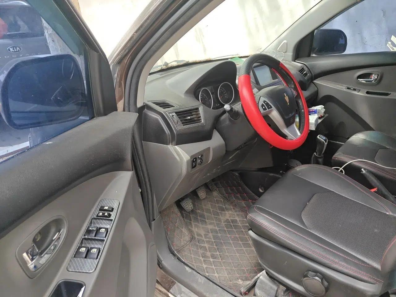 Jinbei Zhishang S30 2015 1.5L Manual Elite Model — миниатюра 17