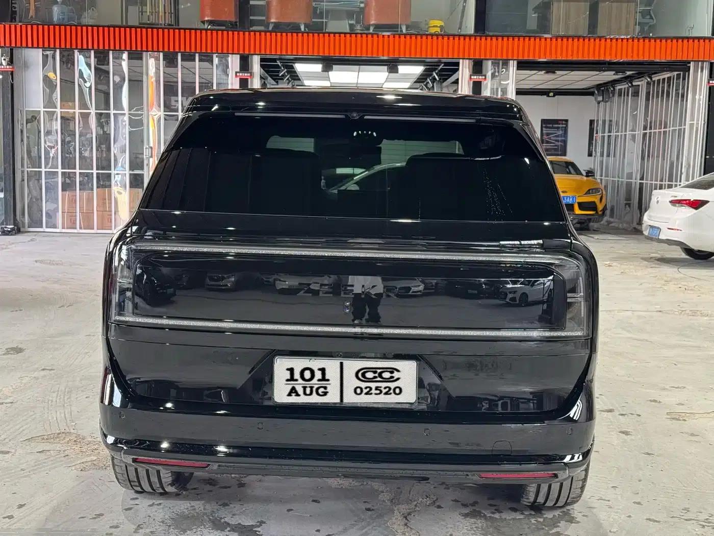 Extreme Krypton 9X 2025 Obsidian Black Edition 70kWh — миниатюра 4