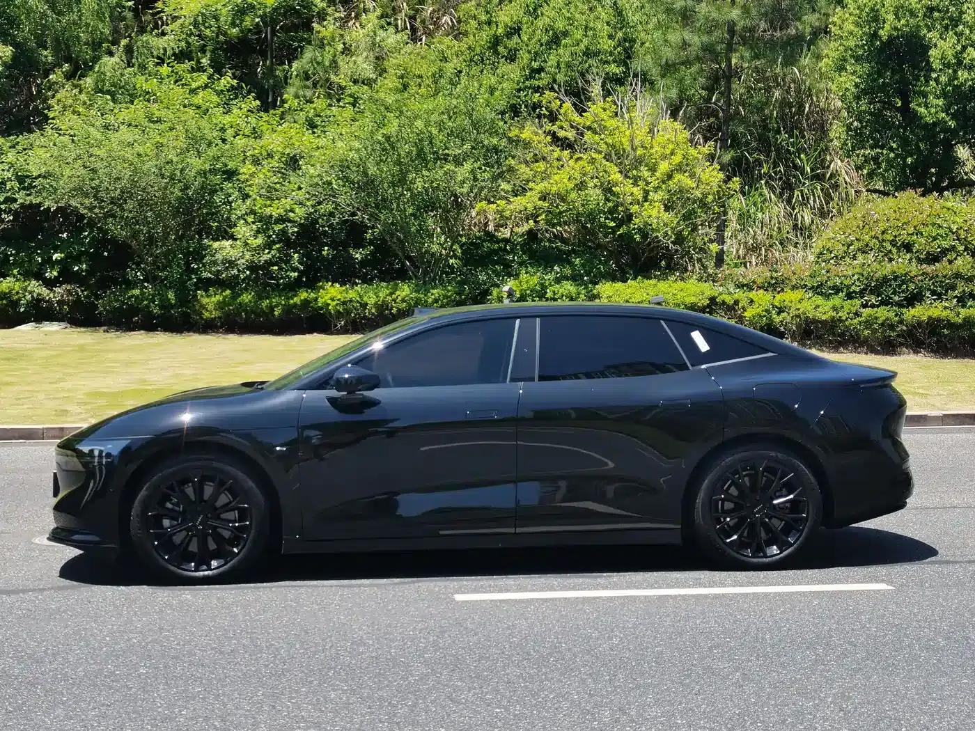 Extreme Krypton 007 2025 Rear-Wheel Drive Intelligent Driving Edition 75kWh — миниатюра 3