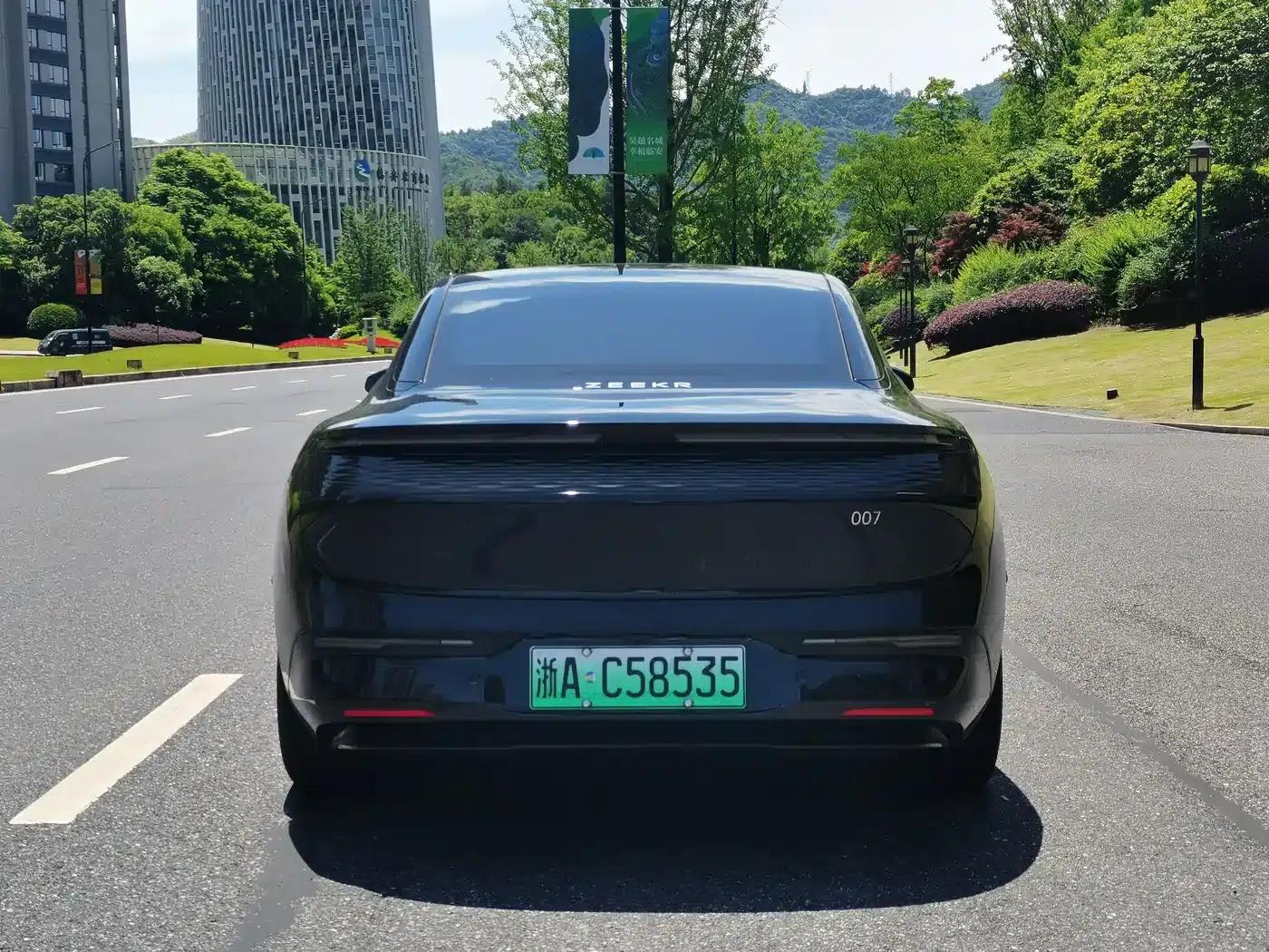 Extreme Krypton 007 2025 Rear-Wheel Drive Intelligent Driving Edition 75kWh — миниатюра 4