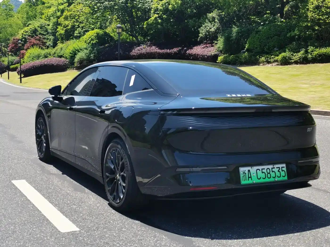 Extreme Krypton 007 2025 Rear-Wheel Drive Intelligent Driving Edition 75kWh — миниатюра 5