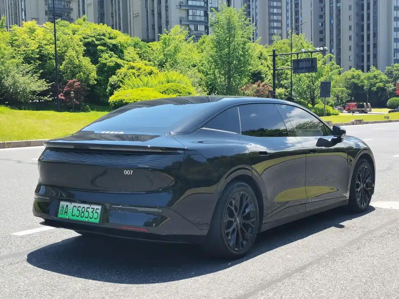 Extreme Krypton 007 2025 Rear-Wheel Drive Intelligent Driving Edition 75kWh — миниатюра 6