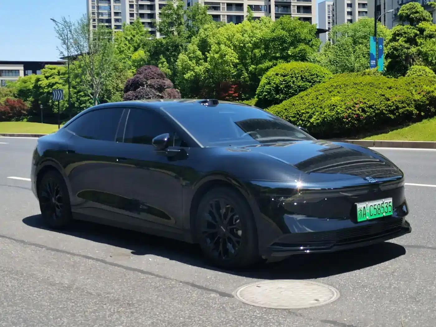Extreme Krypton 007 2025 Rear-Wheel Drive Intelligent Driving Edition 75kWh — миниатюра 7