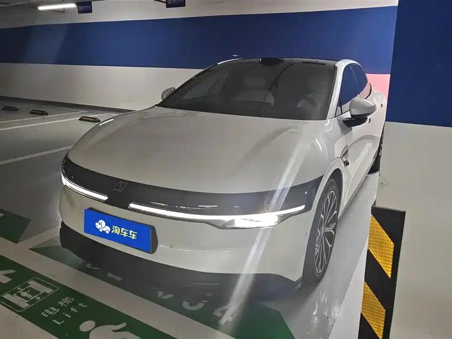 Extreme Krypton 007 2025 Rear-Wheel Drive Intelligent Driving Edition 75kWh — миниатюра 1