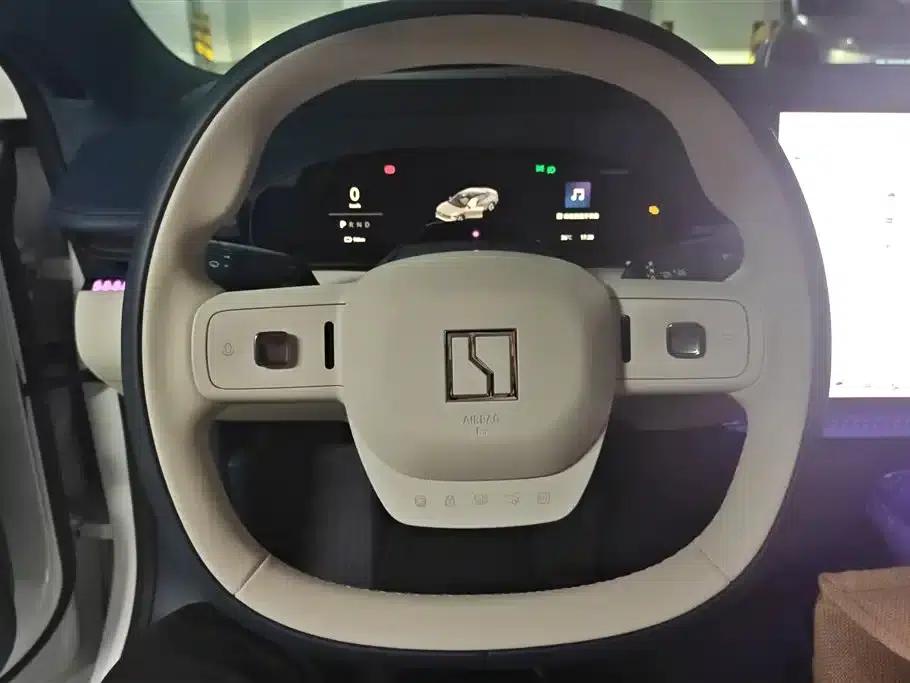 Extreme Krypton 007 2025 Rear-Wheel Drive Intelligent Driving Edition 75kWh — миниатюра 15