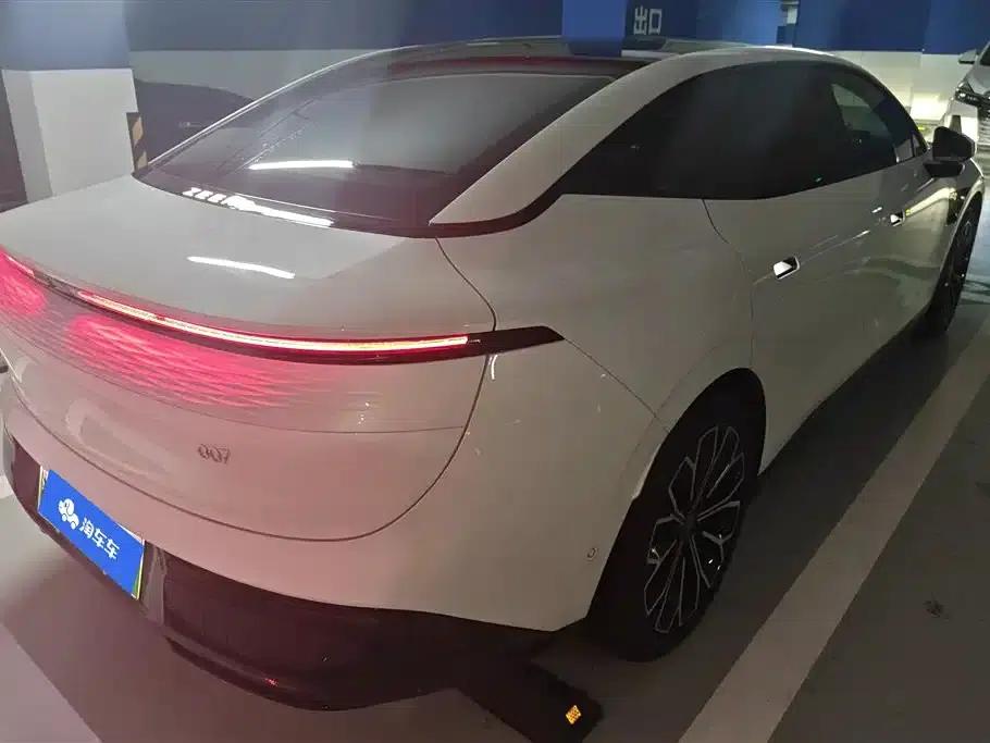 Extreme Krypton 007 2025 Rear-Wheel Drive Intelligent Driving Edition 75kWh — миниатюра 3