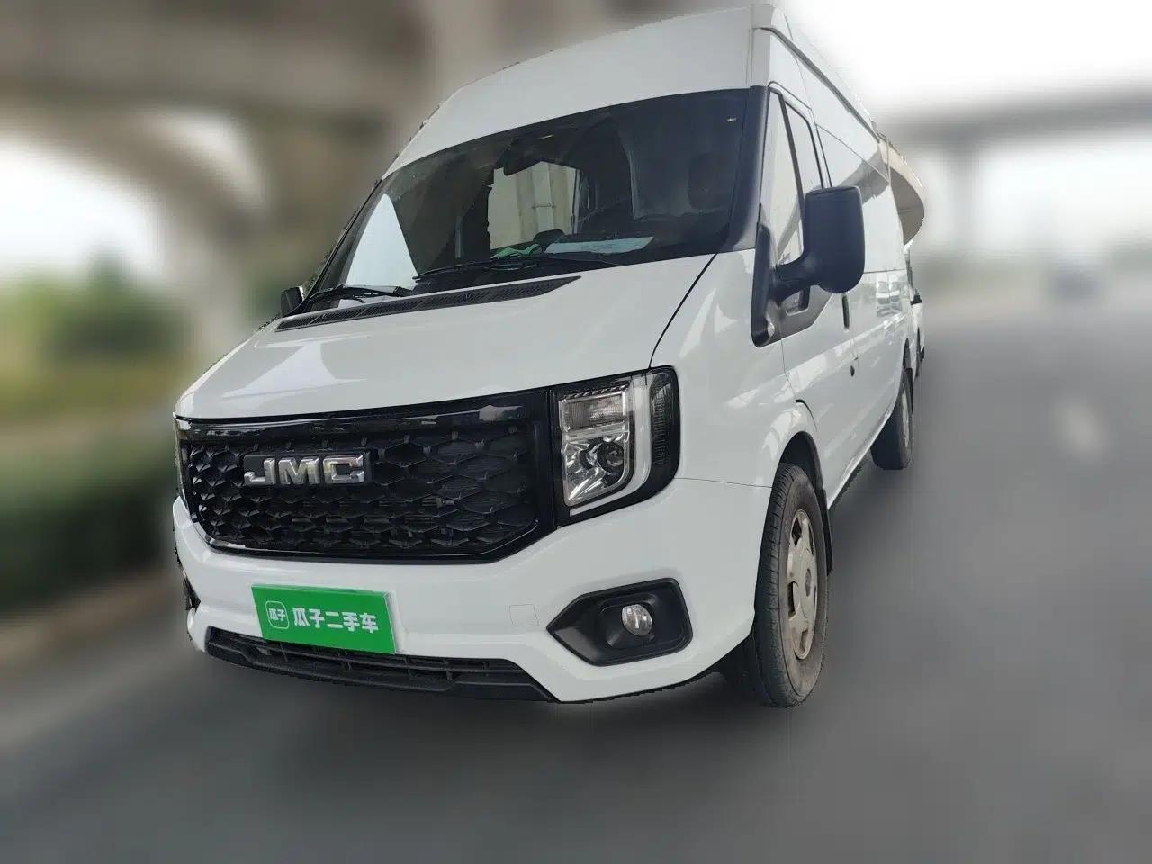 JMC Fushun 2023 2.0T Automatic Mid-Range High-Roof Commercial Multi-Purpose 7-Seater Passenger Vehicle — миниатюра 1