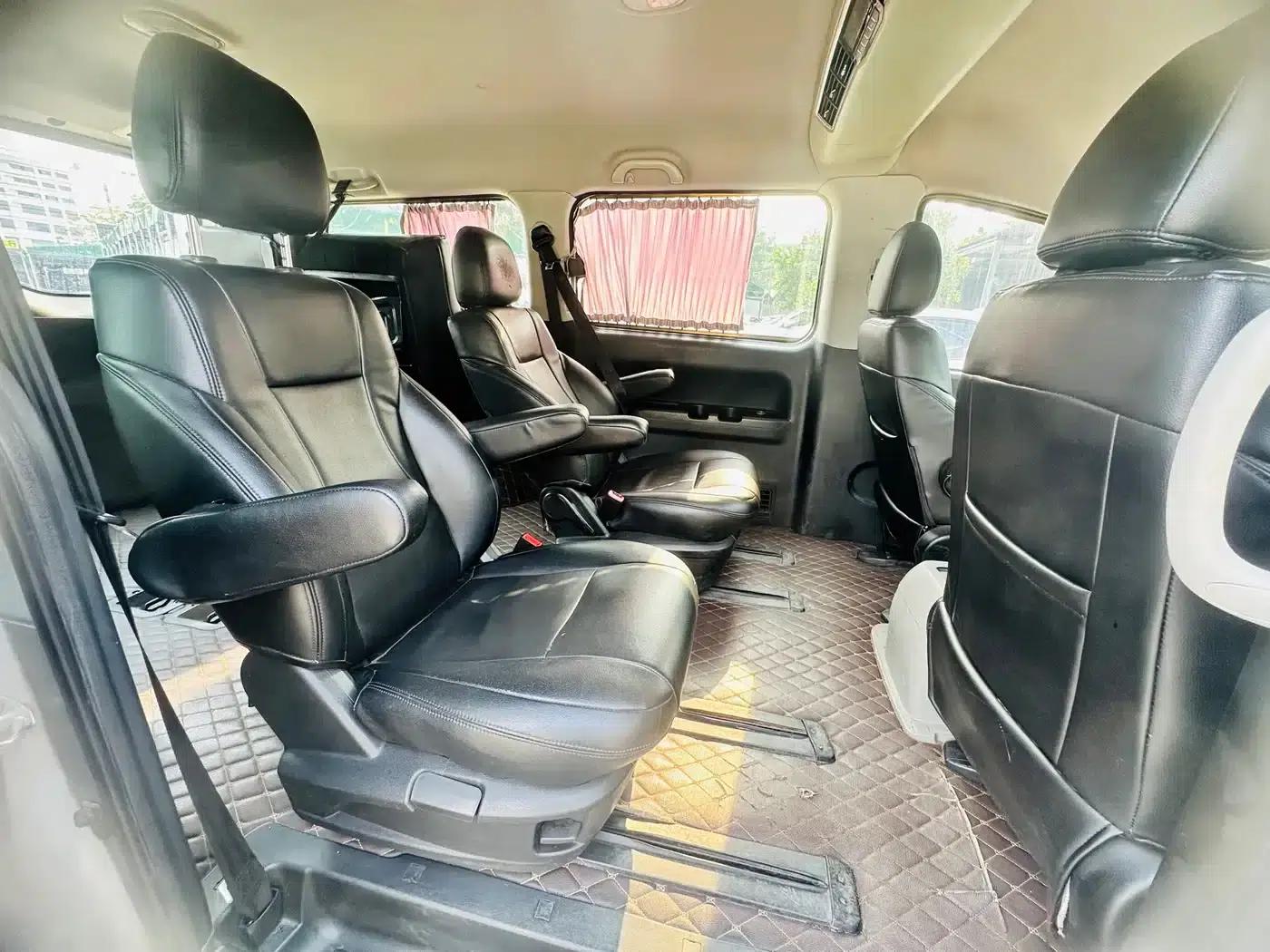 Refine M4 2017 1.9T Diesel Manual Deluxe Edition — миниатюра 10