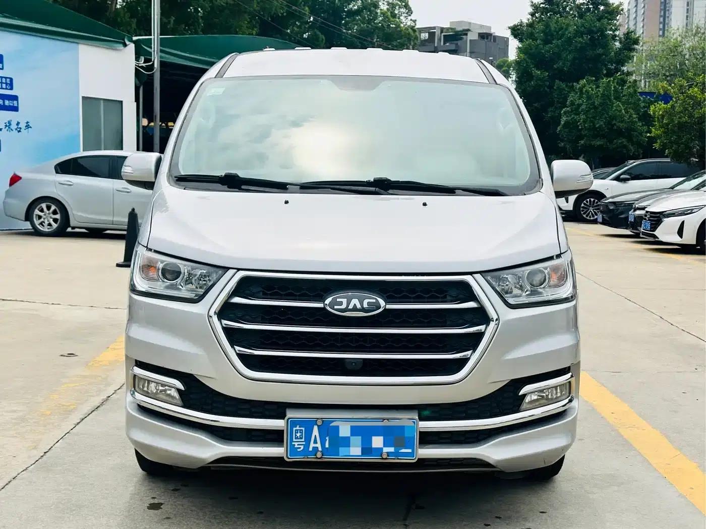 Refine M4 2019 Business Travel Series 2.0L Manual Business Model (National V Emission Standard) — миниатюра 2