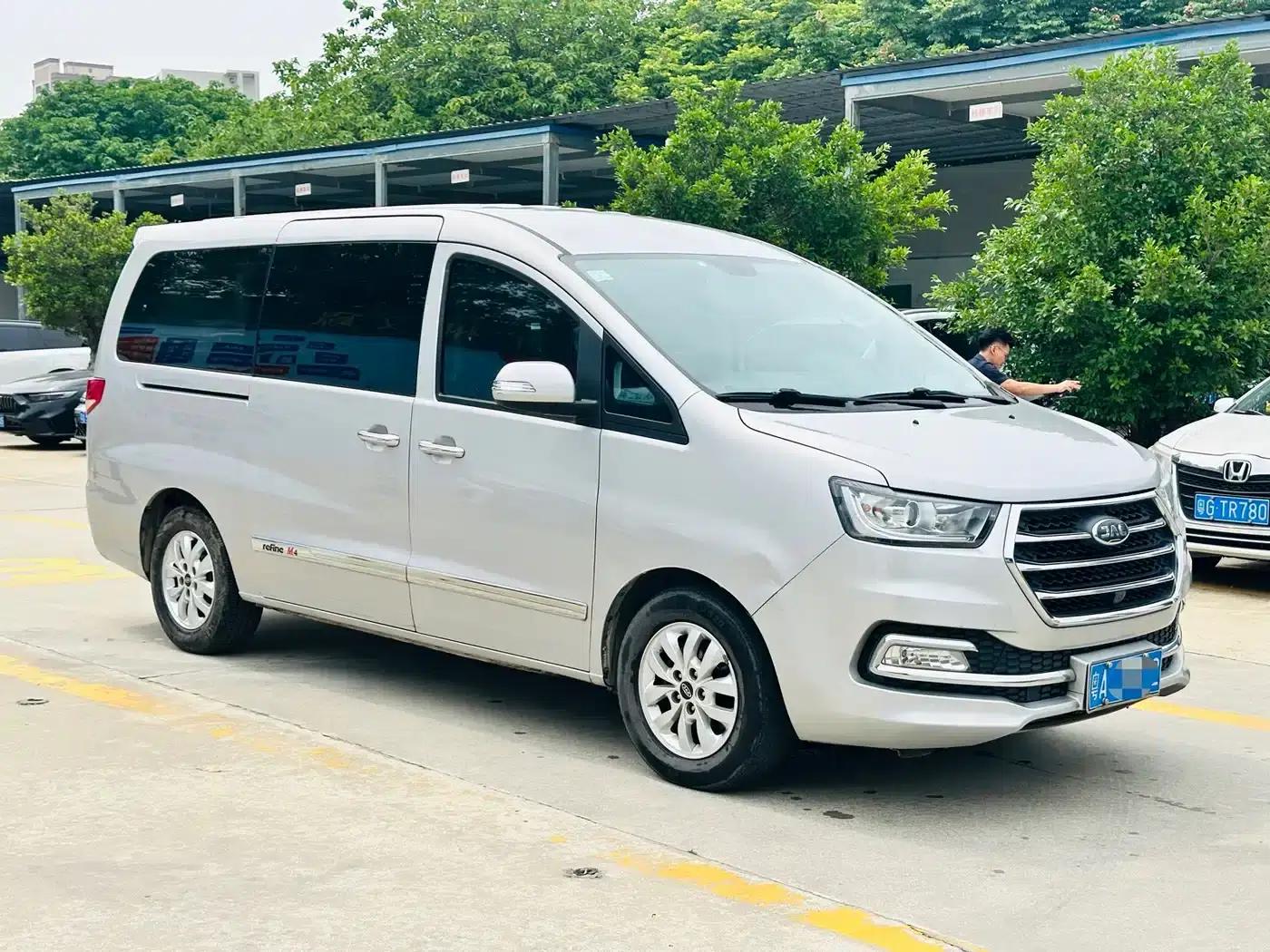 Refine M4 2019 Business Travel Series 2.0L Manual Business Model (National V Emission Standard) — миниатюра 3
