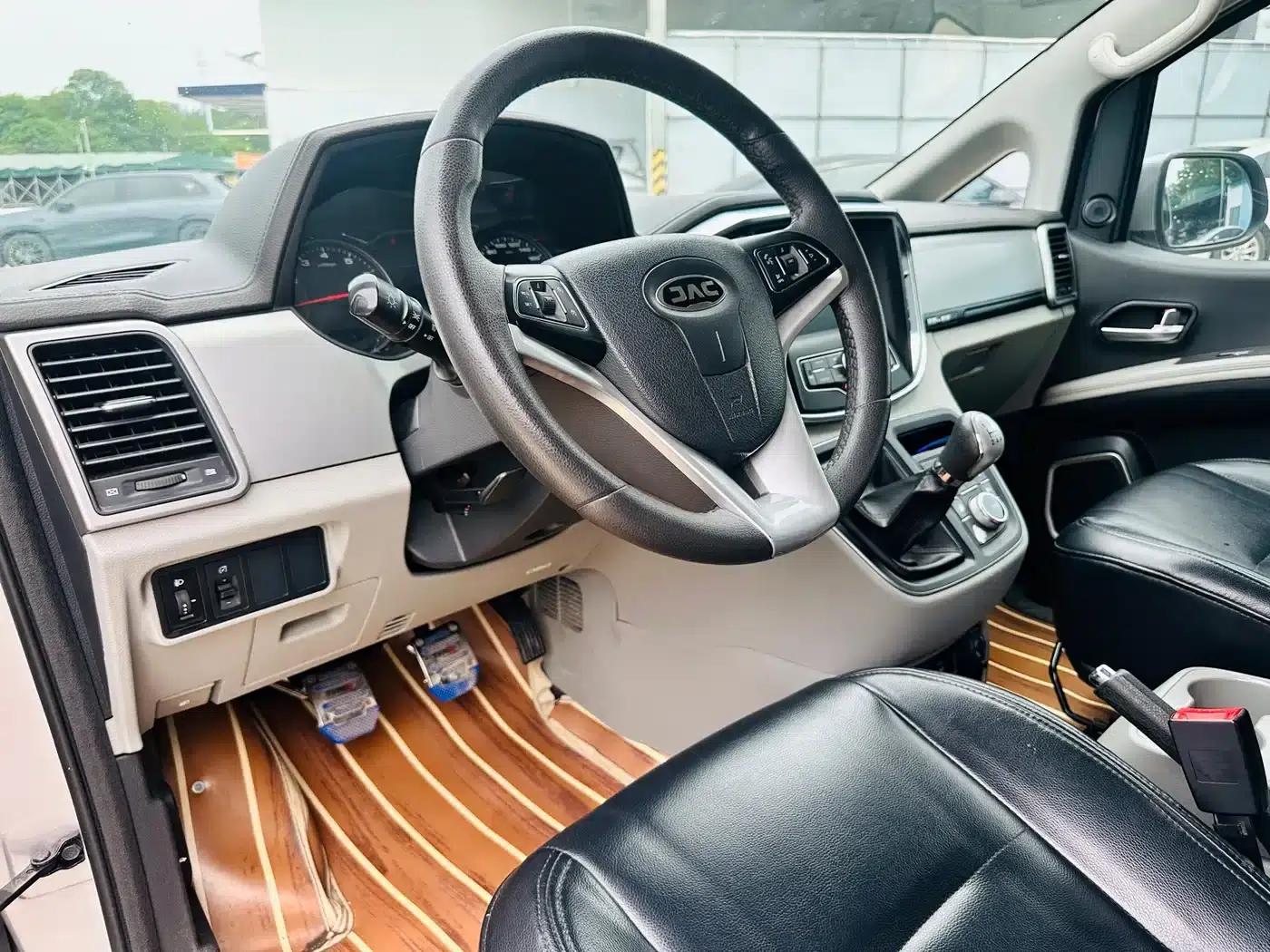 Refine M4 2019 Business Travel Series 2.0L Manual Business Model (National V Emission Standard) — миниатюра 7