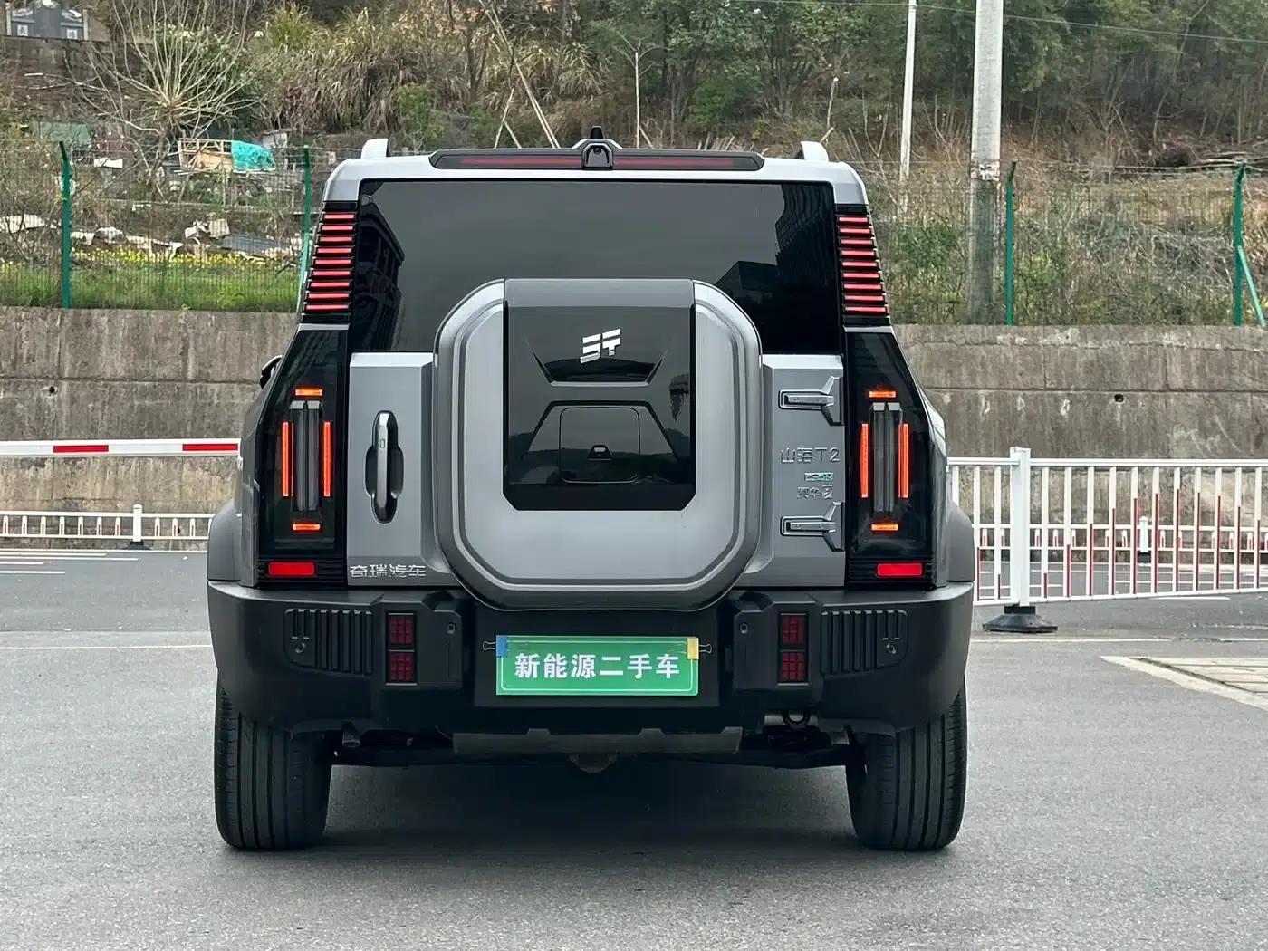 Jetour Traveler C-DM 2024 Model C-DM 208KM Off-Road Edition — миниатюра 10