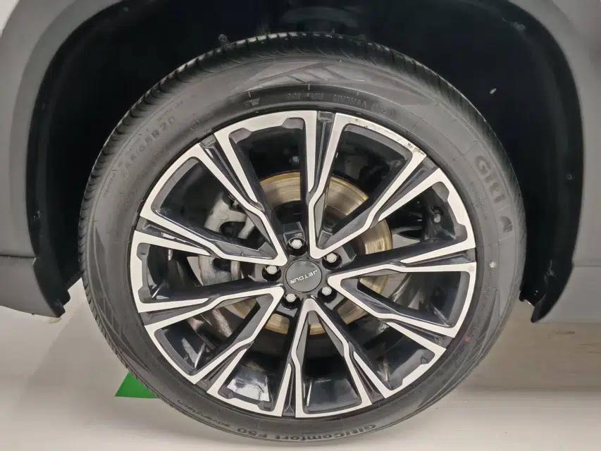 JETOUR X90 PRO 2024 2.0T DCT Luxury Edition 5 Seats — миниатюра 10