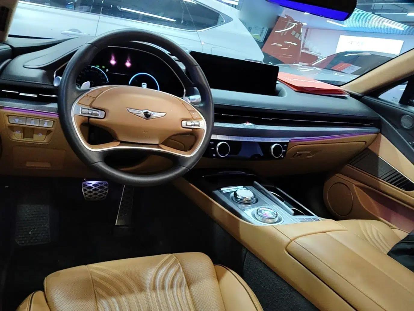 Genesis G80 2023 2.5T Rear-Drive Flagship Edition — миниатюра 13