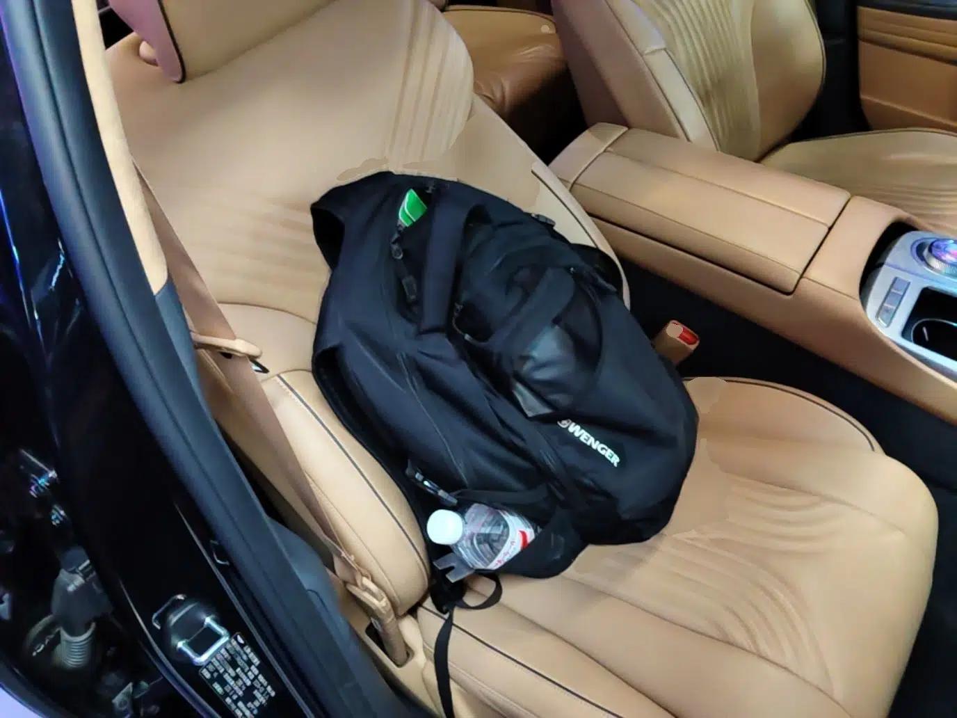 Genesis G80 2023 2.5T Rear-Drive Flagship Edition — миниатюра 23