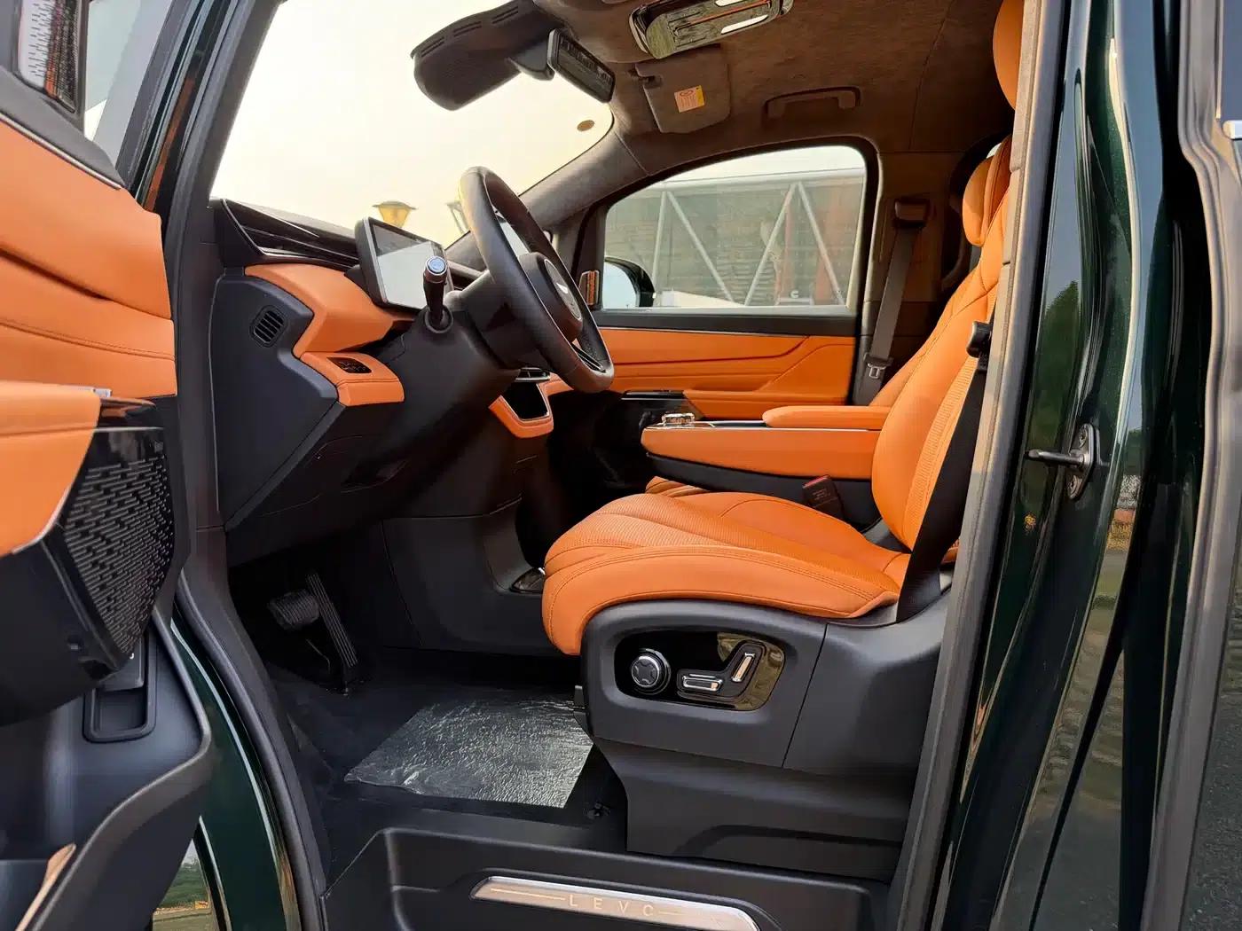 Yizhen L380 2025 Model 805km Flagship Edition 4WD — миниатюра 12