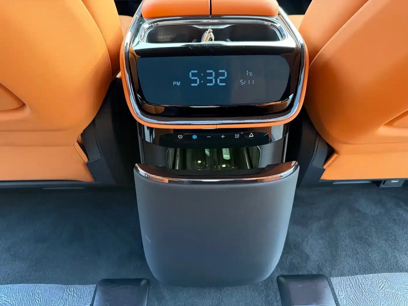 Yizhen L380 2025 Model 805km Flagship Edition 4WD — миниатюра 27