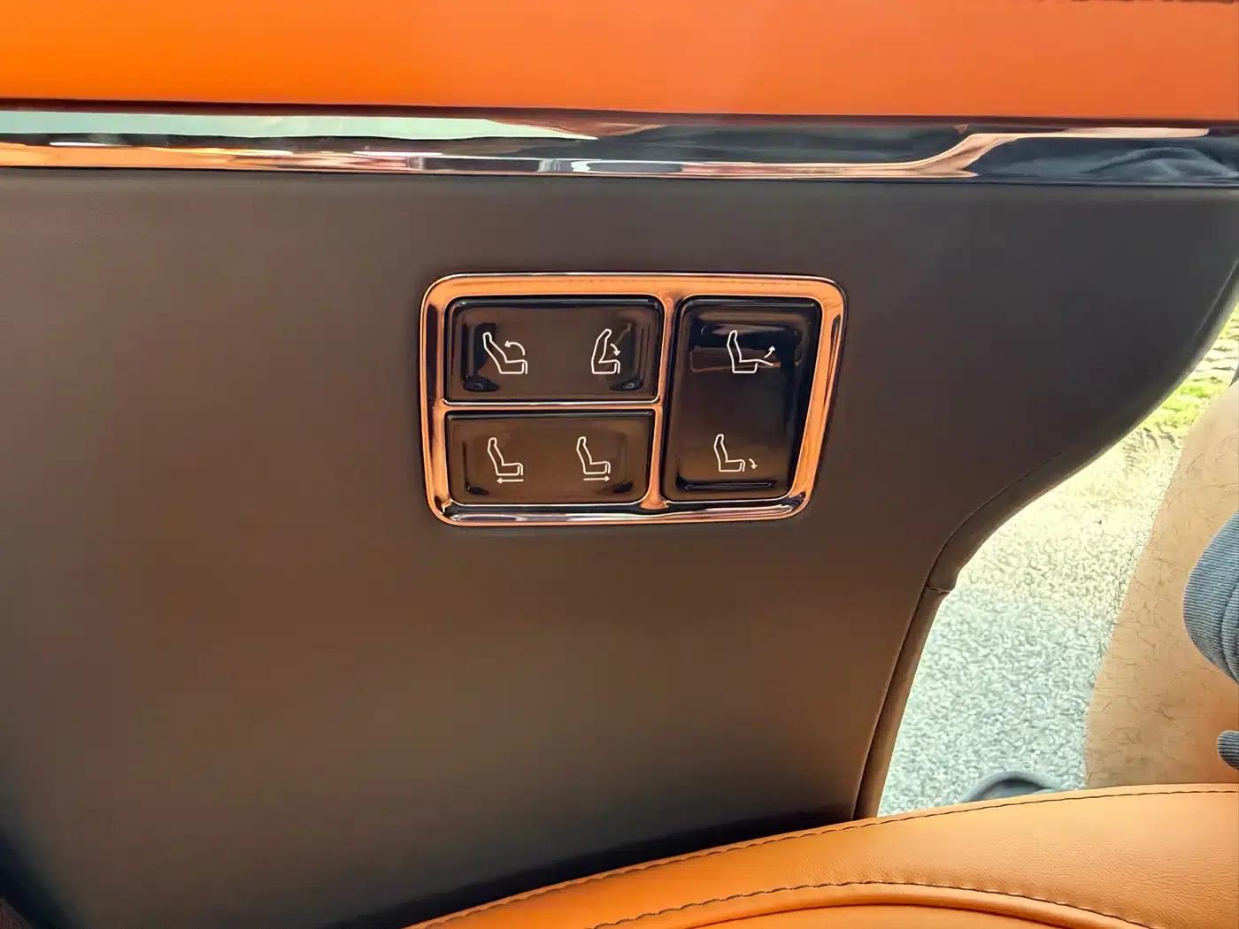 Yizhen L380 2025 Model 805km Flagship Edition 4WD — миниатюра 28