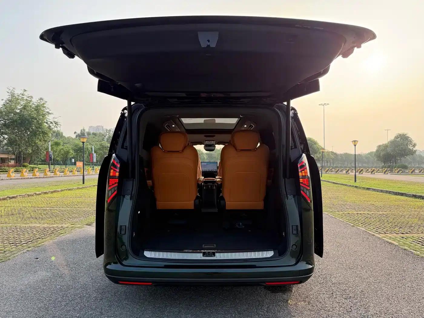 Yizhen L380 2025 Model 805km Flagship Edition 4WD — миниатюра 40