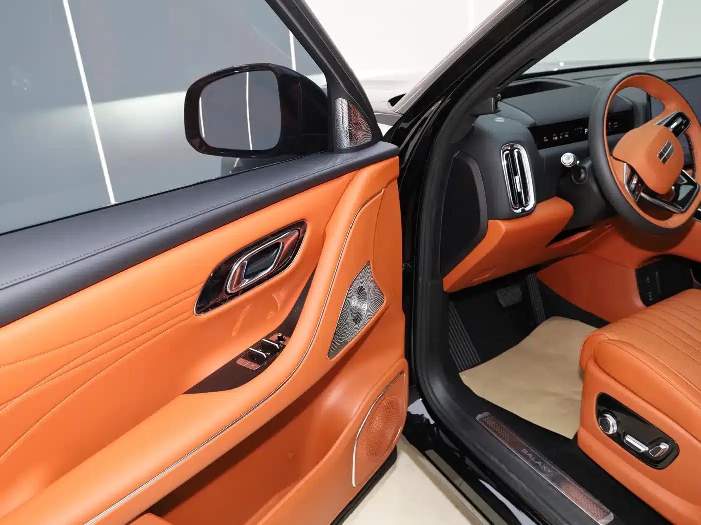 Galaxy M9 2025 210km/h AWD Navigator Edition — миниатюра 17